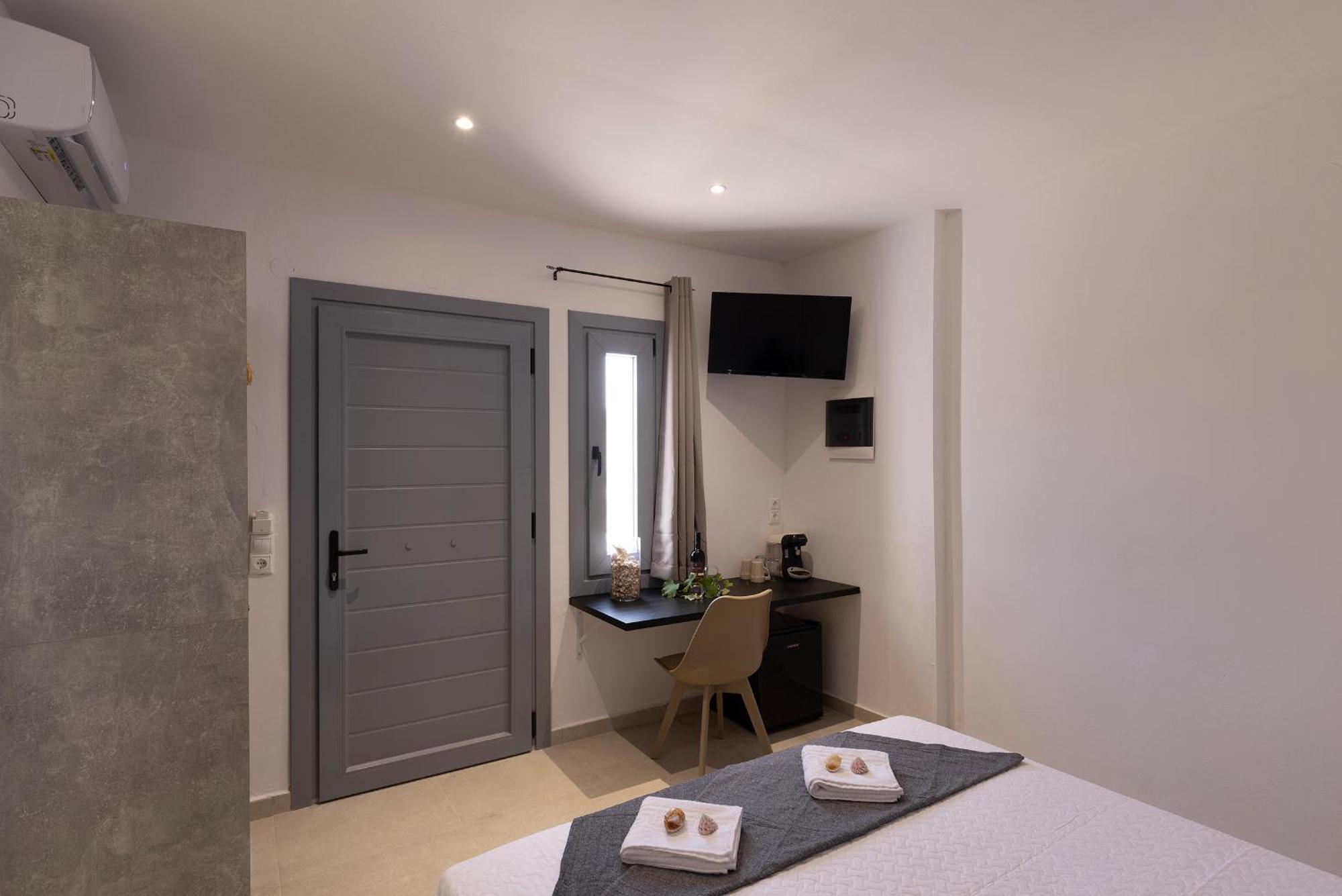 Chrysonisos Suites With Sunset & Seaviews Near Kini Exterior foto